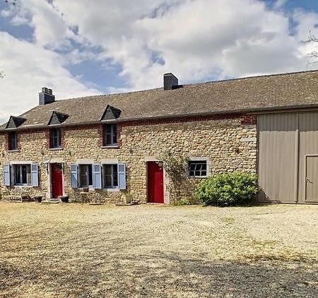 Habitat Bed & Breakfast Momignies Bagian luar foto