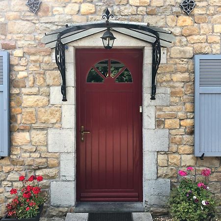 Habitat Bed & Breakfast Momignies Bagian luar foto