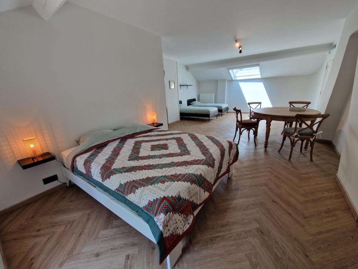 Habitat Bed & Breakfast Momignies Bagian luar foto