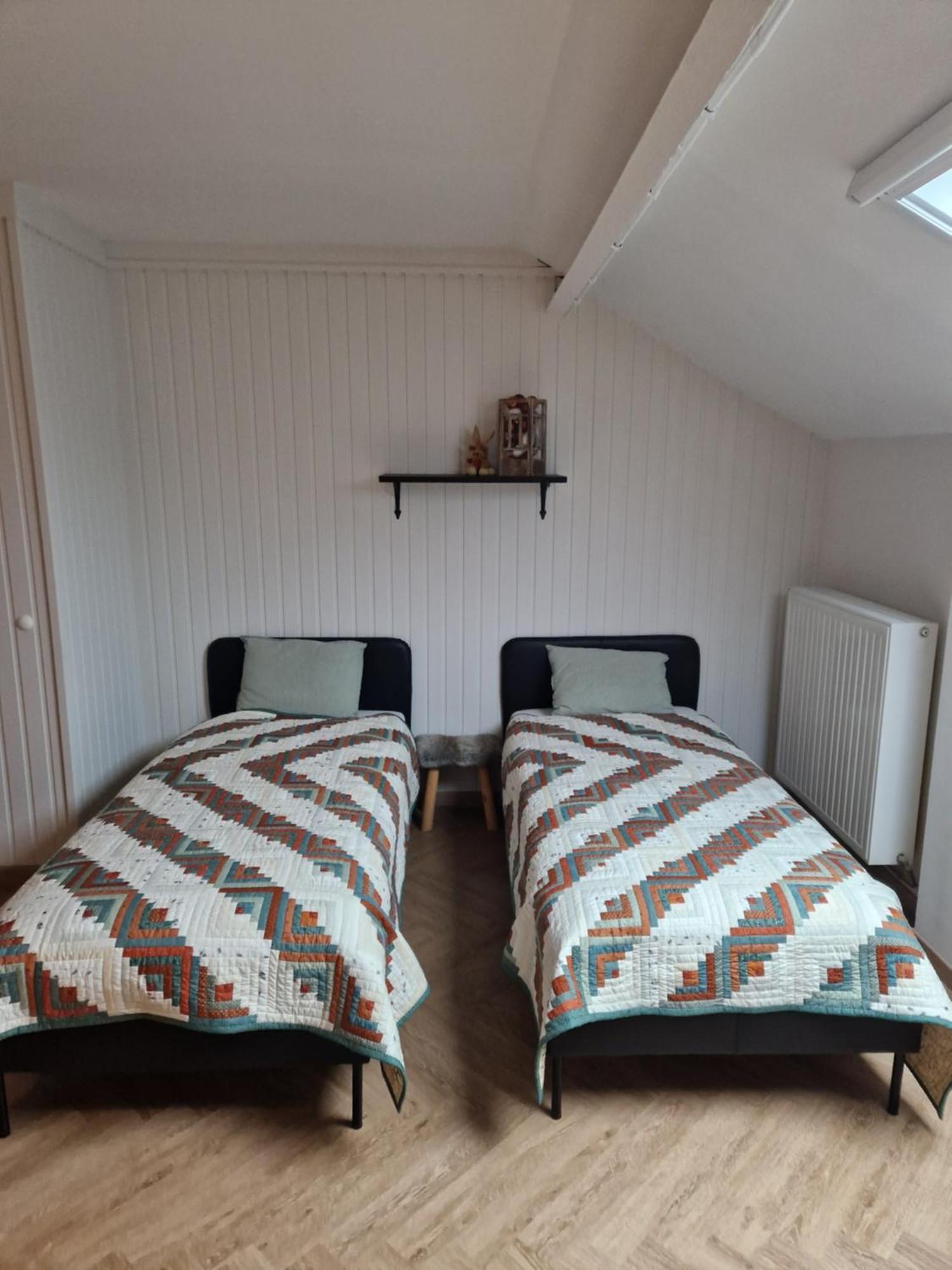 Habitat Bed & Breakfast Momignies Bagian luar foto